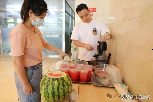 广州永泰吃瓜事件视频,一场引发热议的街头冲突瞬间